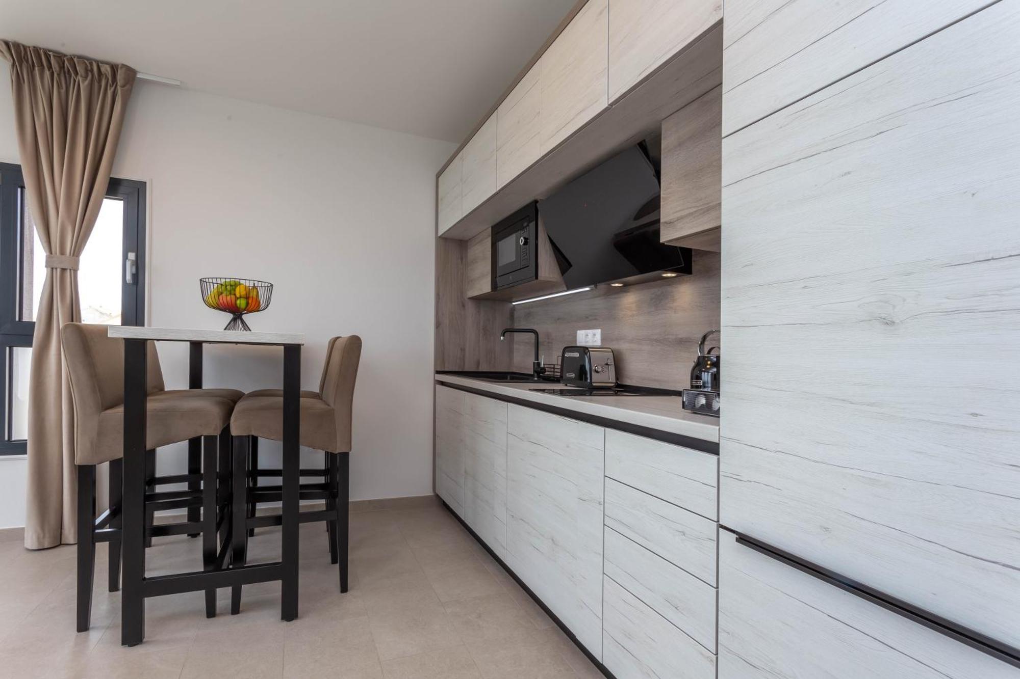 Apartament Grey House Bol Zewnętrze zdjęcie