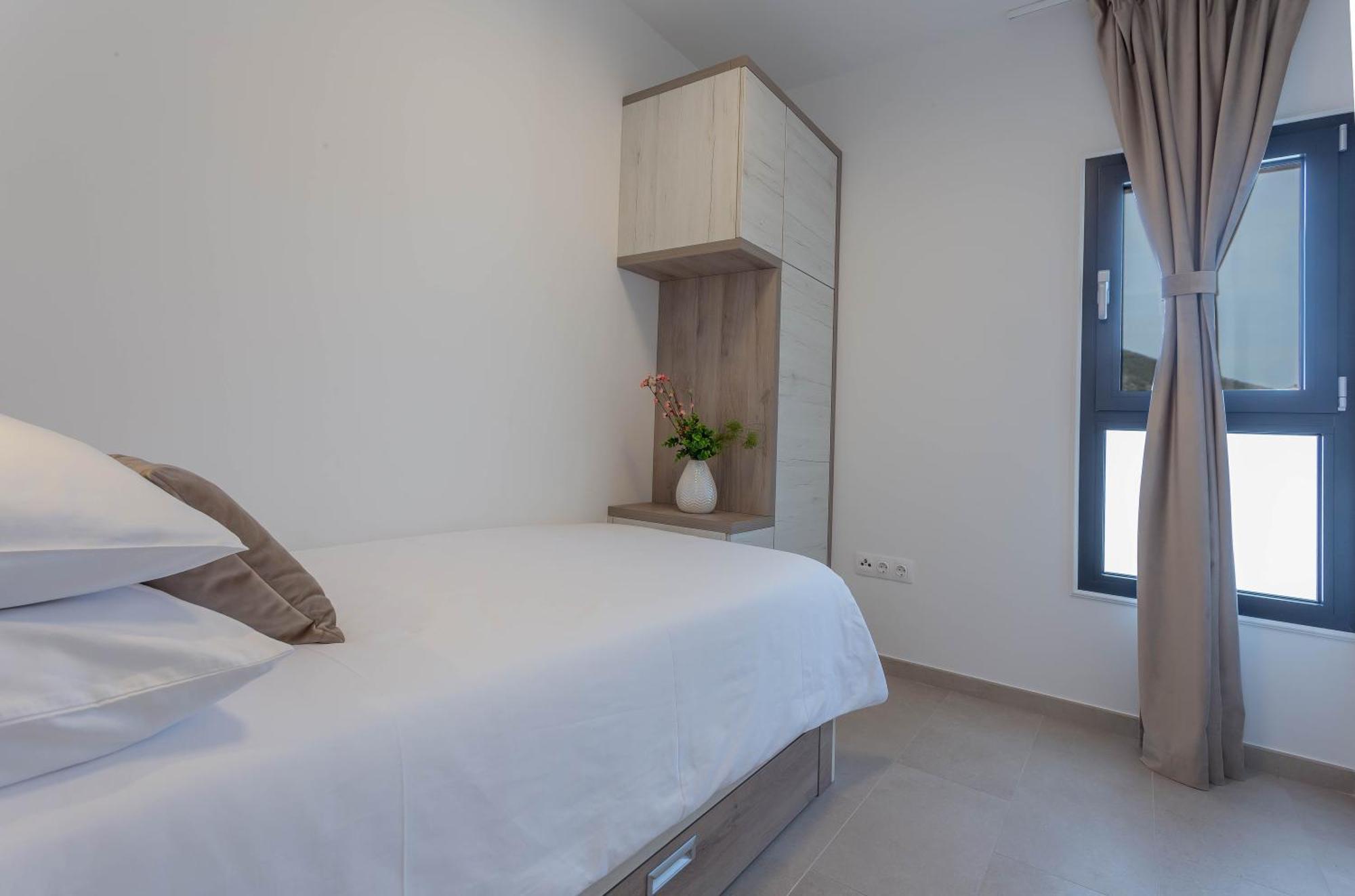 Apartament Grey House Bol Zewnętrze zdjęcie