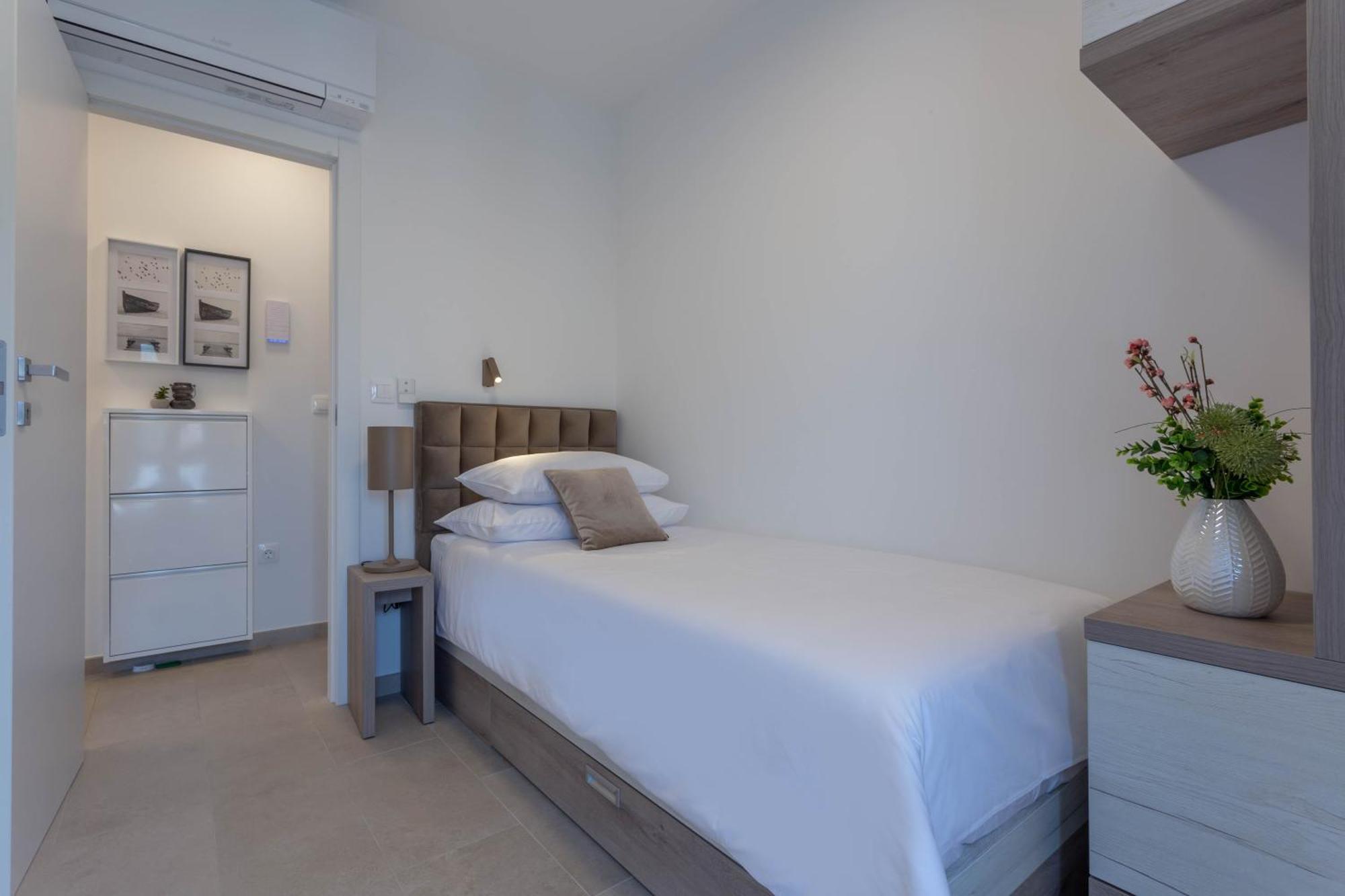 Apartament Grey House Bol Zewnętrze zdjęcie