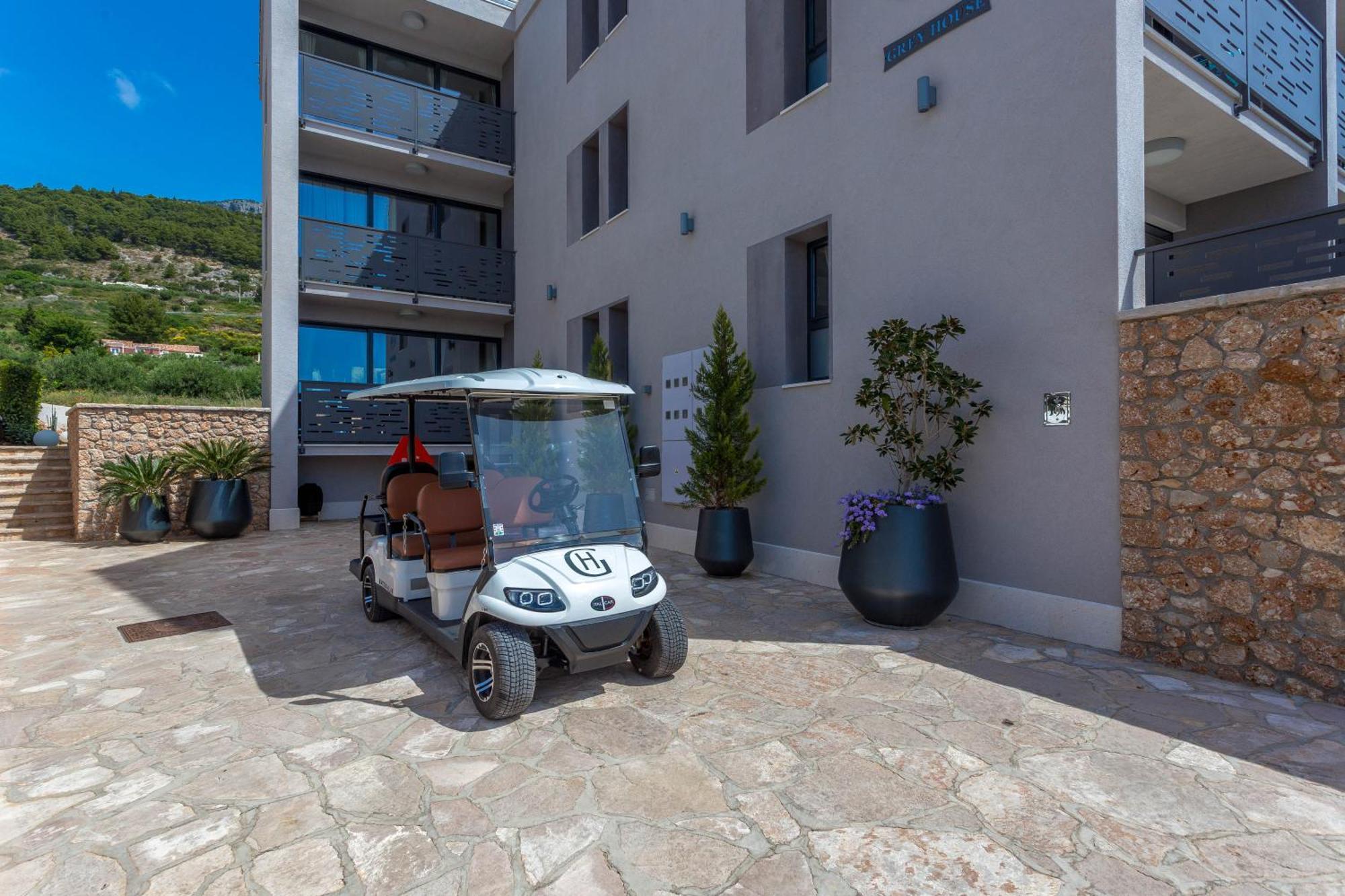 Apartament Grey House Bol Zewnętrze zdjęcie